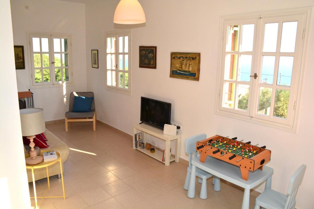 Вилла Aegina Colors Sfentouri Экстерьер фото